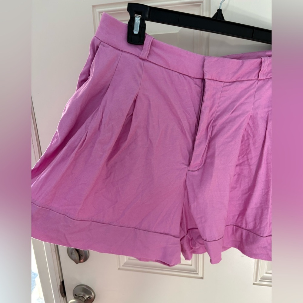 Anthropologie The Avery Pleated Trouser Shorts Cuffed Edition By Maeve Size 10 - Picture 3 of 8